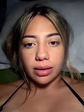 MissCat  online show from October 2025 02:23:01 AM