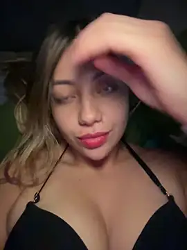 MissCat  online show from November 2025 01:27:02 AM