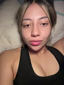 MissCat  online show from December 2025 02:10:02 AM