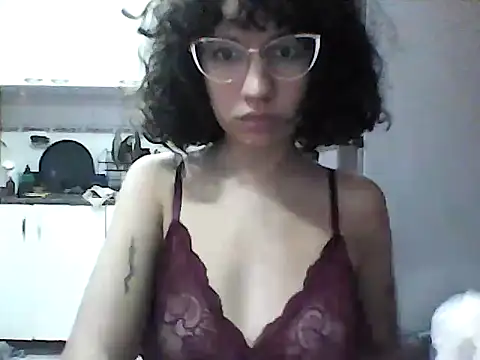 loliporomero online show from April 2026 07:59:01 PM