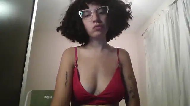 loliporomero online show from February 2026 02:01:01 AM