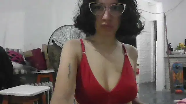 Snapshot of loliporomero chatting on October 2025 10:51:02 PM loliporomero online show from October 2025 10:51:02 PM