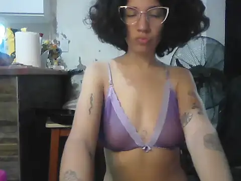 Snapshot of loliporomero chatting on October 2025 02:01:01 AM loliporomero online show from October 2025 02:01:01 AM