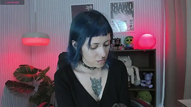 kattusauruss online show from September 2025 01:11:02 PM