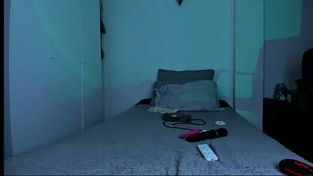 kattusauruss online show from March 2026 01:22:01 AM