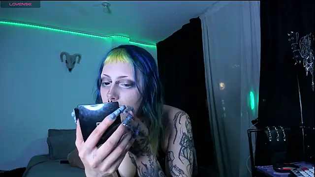 kattusauruss online show from March 2026 03:50:02 AM