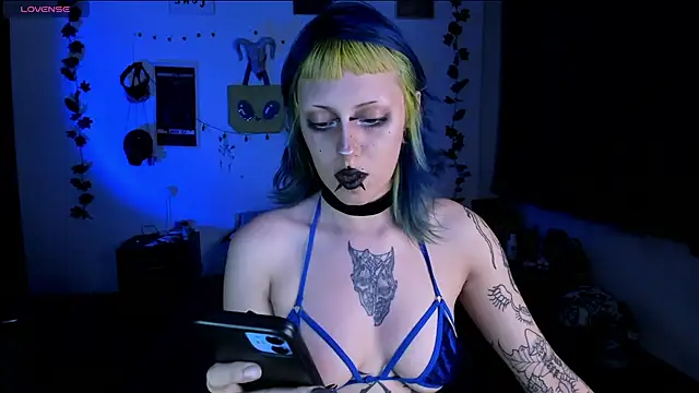 kattusauruss online show from February 2026 02:29:02 AM