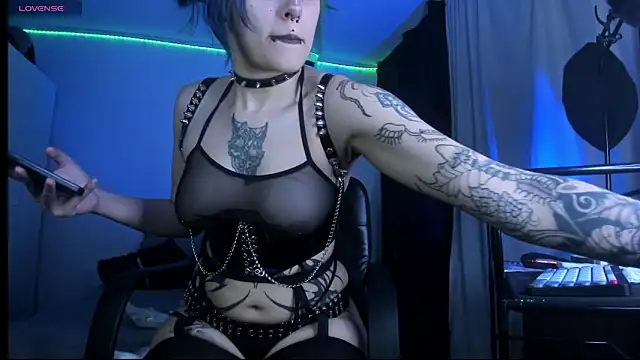 kattusauruss online show from March 2026 04:39:02 AM