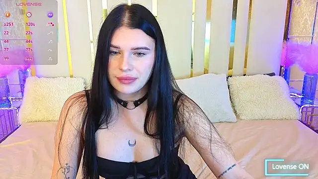 Neyla Charm online show from December 2025 07:18:02 AM