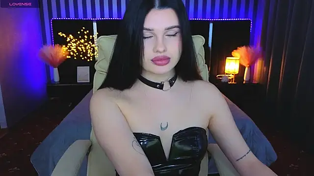 Neyla Charm online show from February 2026 07:58:02 PM