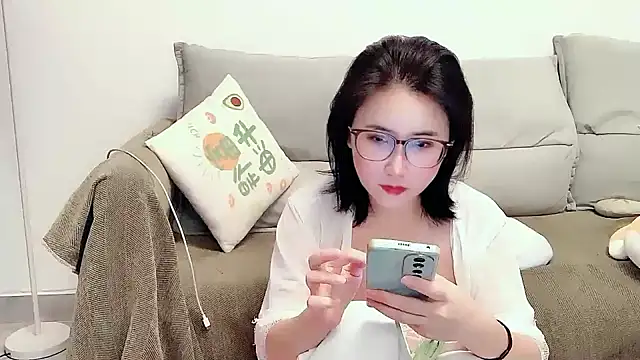 Snapshot of Rileyar1314 chatting on December 2025 01:49:02 PM Rileyar1314 online show from December 2025 01:49:02 PM