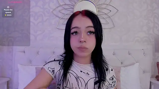 Snapshot of Cassie66_ chatting on October 2025 03:50:01 AM Cassie66 online show from October 2025 03:50:01 AM