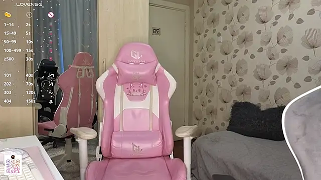 Snapshot of _cute_ice chatting on June 2026 07:03:02 AM cute ice online show from June 2026 07:03:02 AM