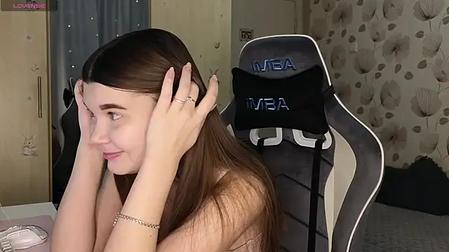 Snapshot of _cute_ice chatting on February 2026 08:14:02 AM cute ice online show from February 2026 08:14:02 AM