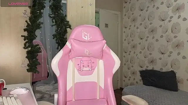 Snapshot of _cute_ice chatting on December 2025 08:02:02 AM cute ice online show from December 2025 08:02:02 AM