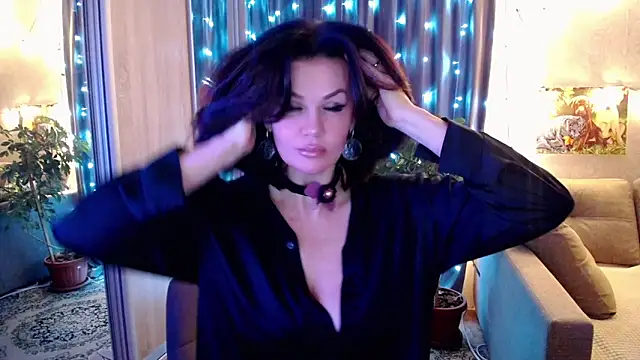 Snapshot of CollenRodrigezz_zz chatting on October 2025 12:57:02 PM CollenRodrigezz zz online show from October 2025 12:57:02 PM