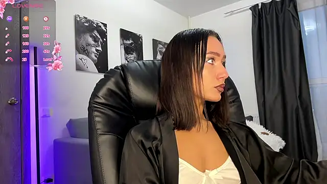 Lisa Shultz online show from October 2025 01:12:01 PM