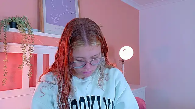 BelaMiller  online show from September 2025 11:39:02 AM