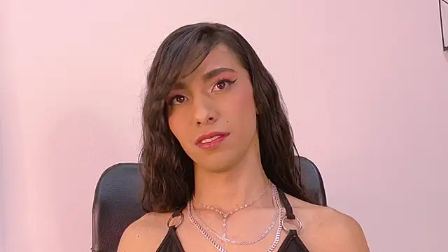 TiffValentinee  online show from December 2025 02:49:02 AM