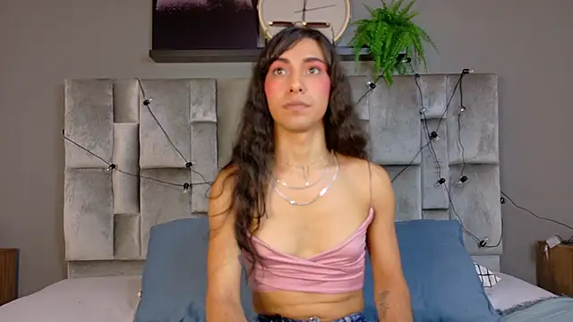 TiffValentinee  online show from November 2025 08:03:01 PM