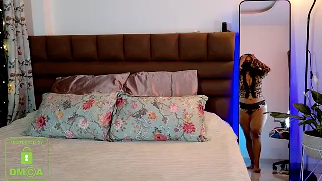 Gulaboo100 online show from February 2026 12:23:02 PM