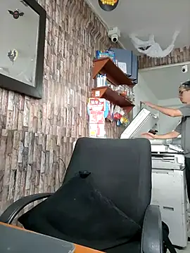 moorejhosua online show from October 2025 09:04:01 PM
