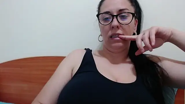 jollene online show from June 2026 01:22:01 PM