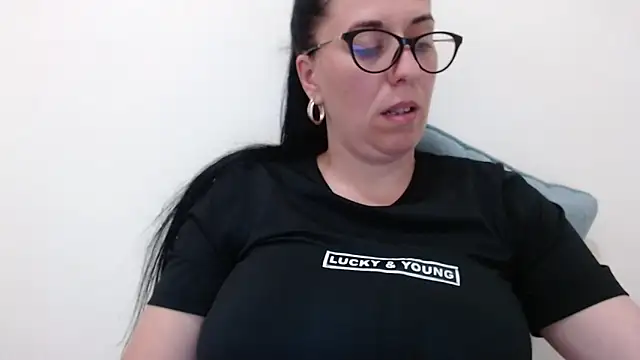 jollene online show from May 2026 01:14:01 PM