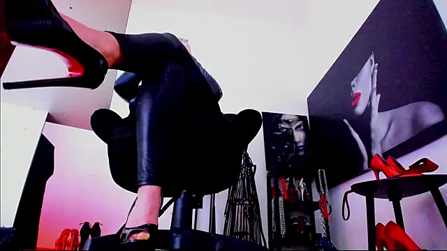 demisweet online show from January 2026 02:29:02 AM