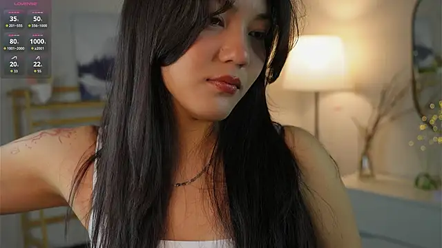 MoiraEger online show from November 2025 04:11:02 PM