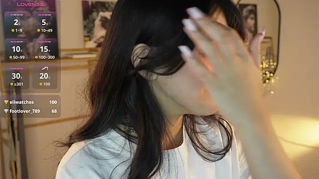 MoiraEger online show from September 2025 05:14:02 PM