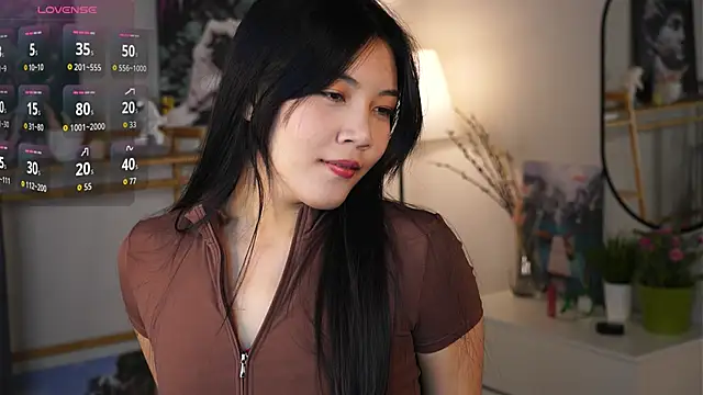 MoiraEger online show from September 2025 05:09:01 PM