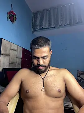 Snapshot of fireboyyyyy chatting on July 2026 10:44:01 AM fireboyyyyy online show from July 2026 10:44:01 AM