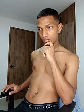 Snapshot of miguelmarcus chatting on September 2025 12:16:02 PM miguelmarcus online show from September 2025 12:16:02 PM