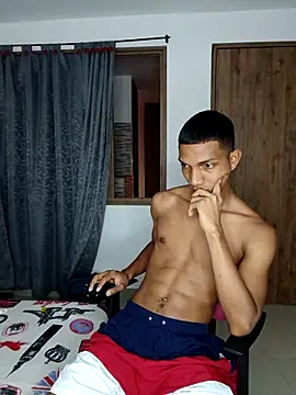 Snapshot of miguelmarcus chatting on September 2025 01:25:02 PM miguelmarcus online show from September 2025 01:25:02 PM