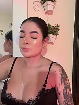 Amy ruizz online show from April 2026 10:17:02 AM