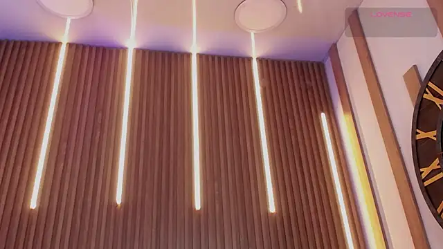 MylaDreams online show from December 2025 03:43:02 AM