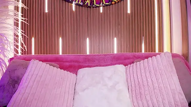 MylaDreams online show from October 2025 03:36:01 AM