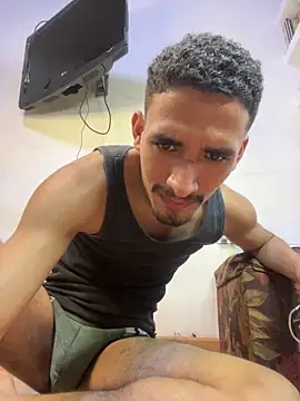 Snapshot of ikaro21 chatting on September 2025 11:44:02 PM ikaro21 online show from September 2025 11:44:02 PM