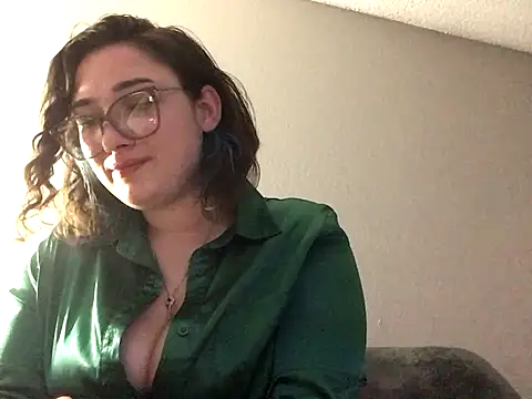 paigeycakes online show from October 2025 03:05:02 AM