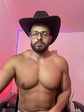 magnumchris online show from May 2026 11:49:01 AM