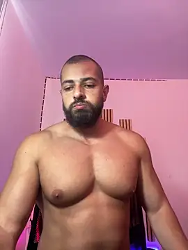 Snapshot of magnumchris chatting on June 2026 08:03:02 PM magnumchris online show from June 2026 08:03:02 PM