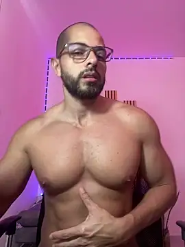 magnumchris online show from April 2026 04:19:01 PM