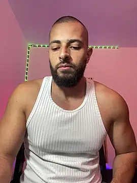 Snapshot of magnumchris chatting on July 2026 10:38:01 PM magnumchris online show from July 2026 10:38:01 PM