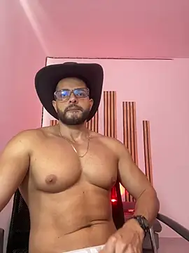 magnumchris online show from April 2026 07:26:01 PM