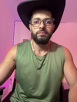Snapshot of magnumchris chatting on June 2026 08:25:02 PM magnumchris online show from June 2026 08:25:02 PM