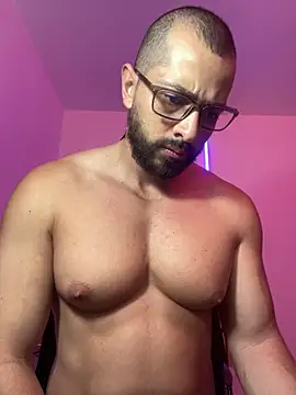 magnumchris online show from March 2026 11:33:02 AM