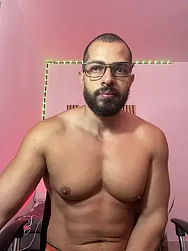 magnumchris online show from May 2026 04:16:01 PM