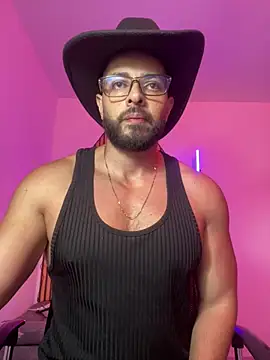 magnumchris online show from February 2026 11:16:01 PM