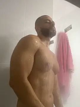 magnumchris online show from April 2026 03:16:01 PM